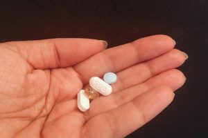 Czy warto stosować tabletki na trądzik?